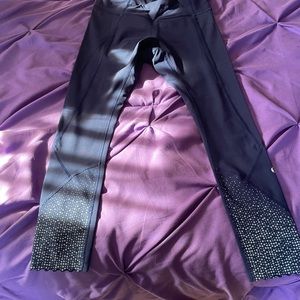 Lululemon tight stuff tight